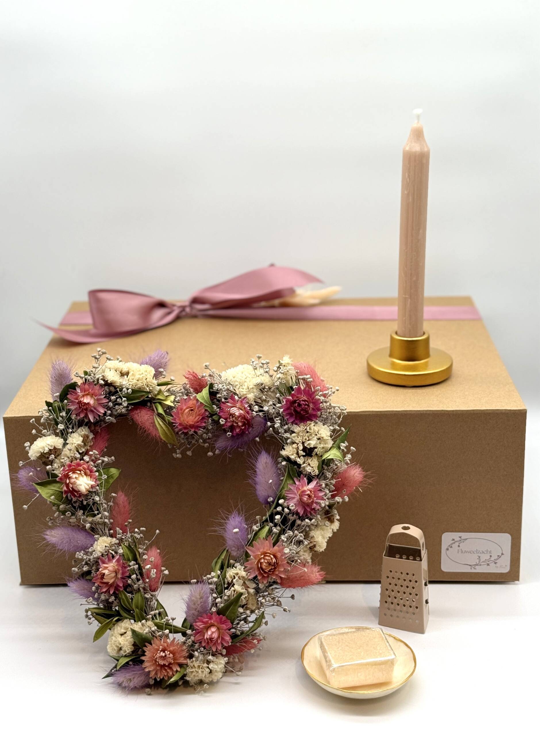 Warm hart ~ Amber-rose